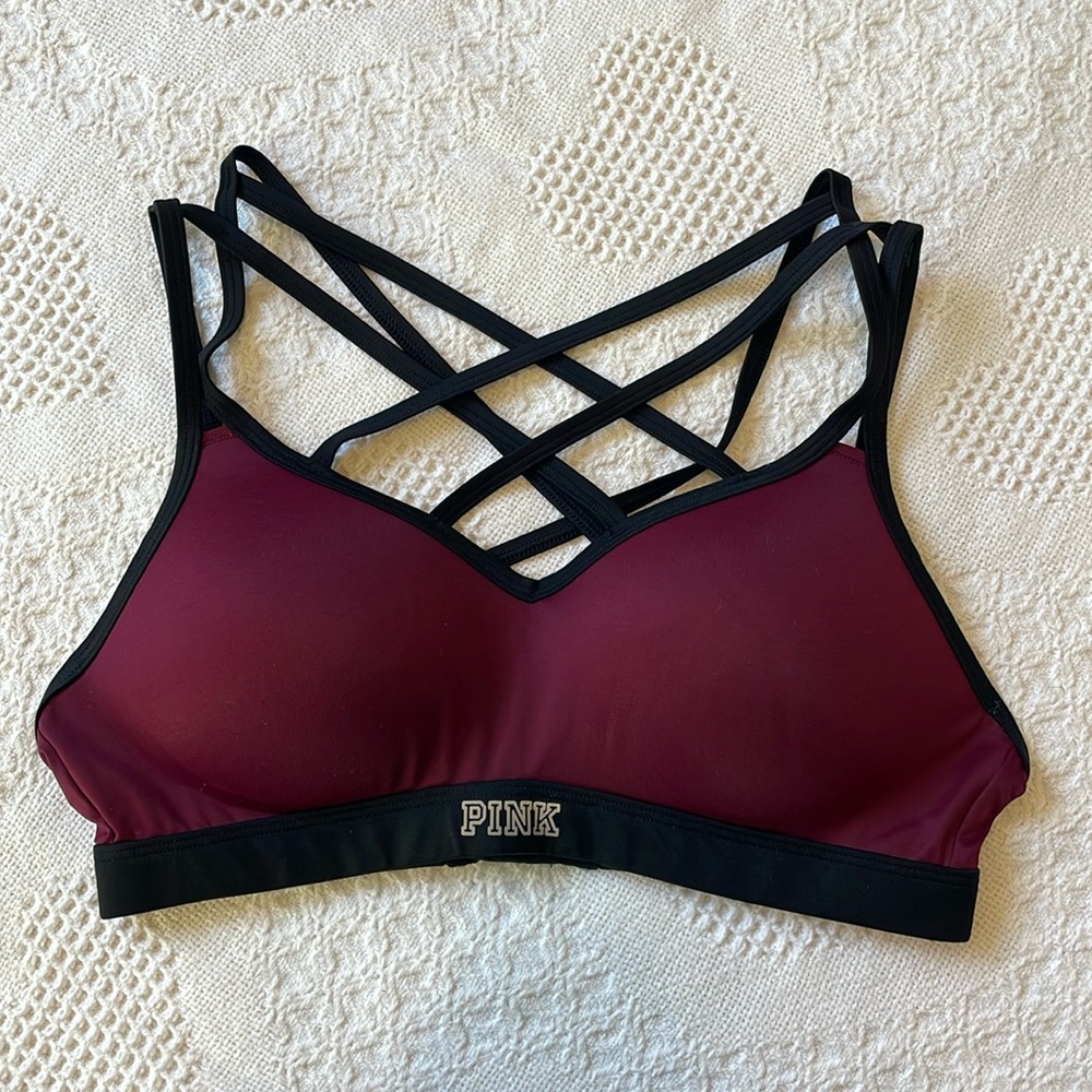 Victoria’s Secret Pink Ultimate Strappy Push-up Sports Bra | Maroon